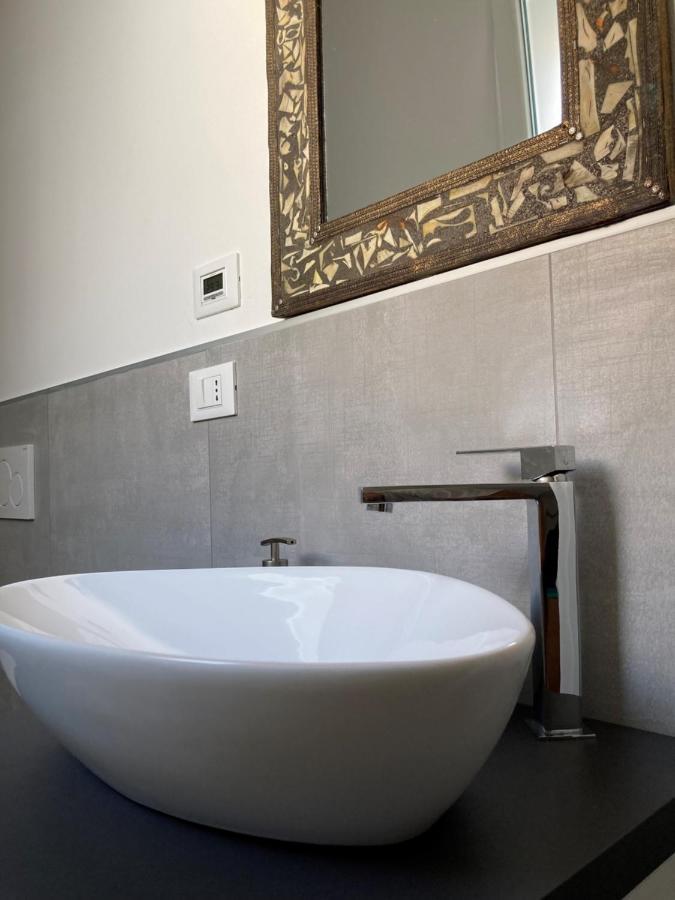 Al Ruderino Hotell Comacchio Exteriör bild
